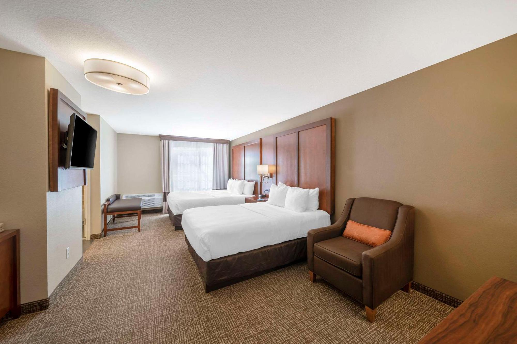 Comfort Suites Red Bluff Near I-5 Buitenkant foto